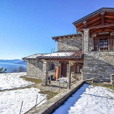 2 Bedroom Stunning In Luino