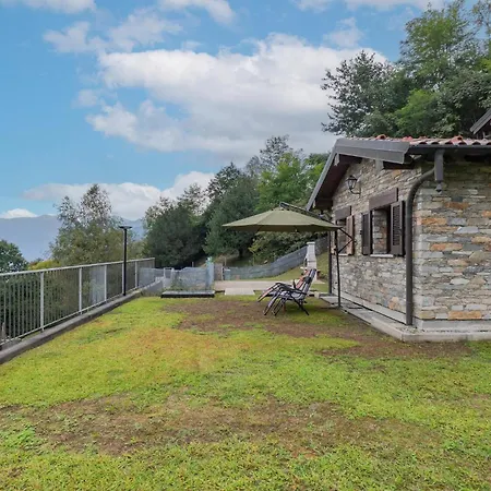 Nyaraló 2 Bedroom Stunning In Luino